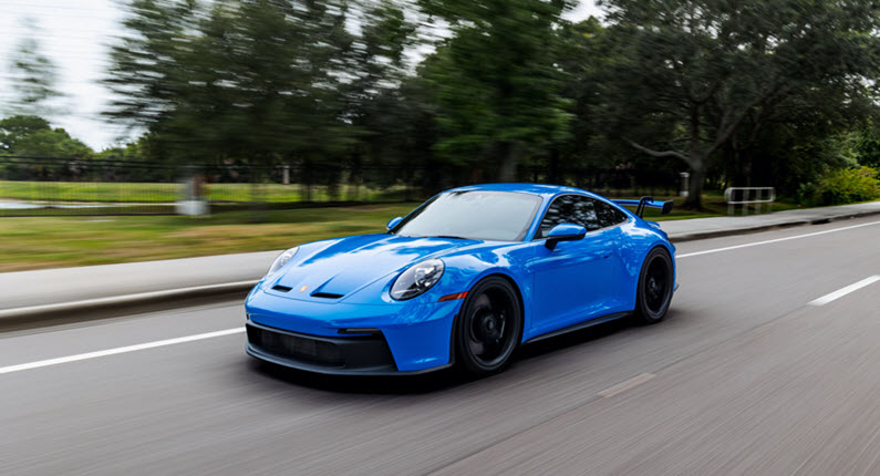 Blue Porsche 911 GT3 Sportscar
